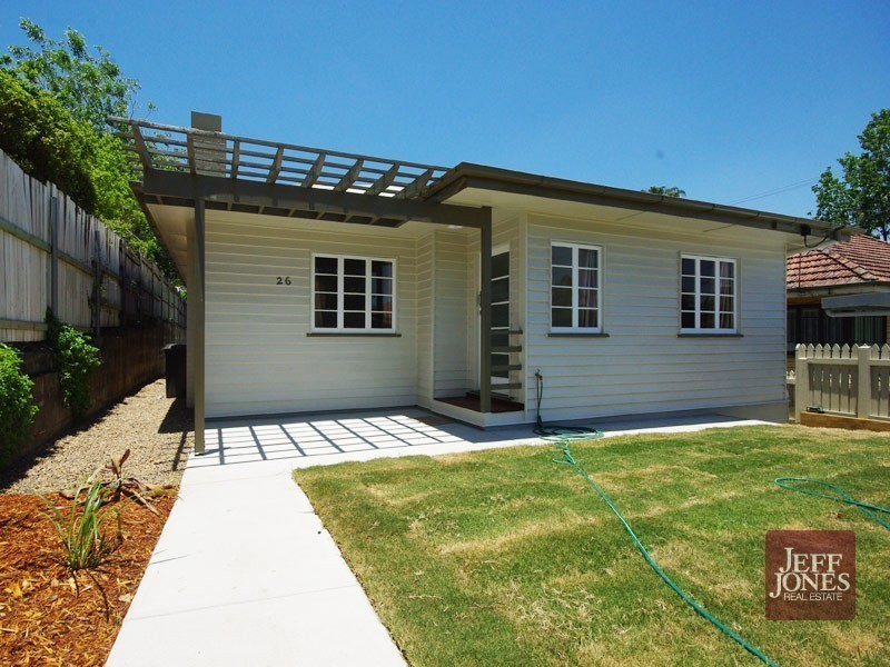 26 Frederick Street, Annerley QLD 4103