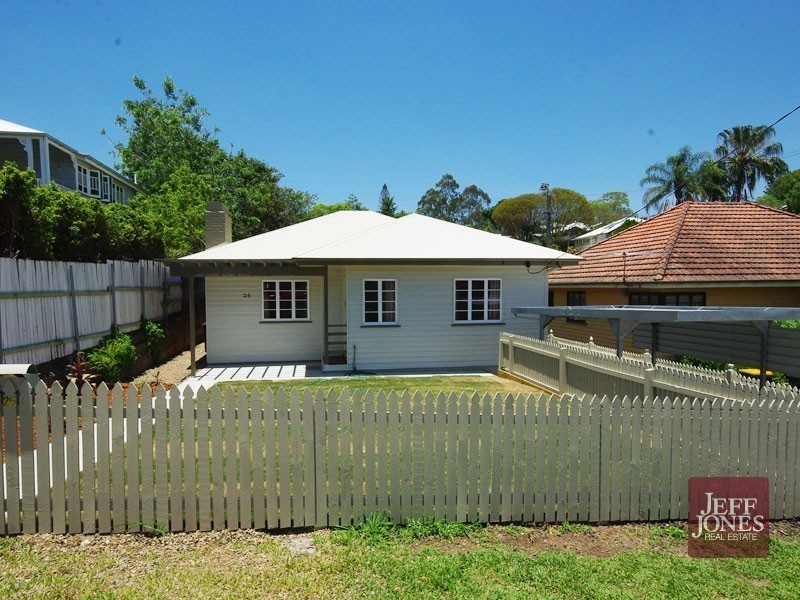 26 Frederick Street, Annerley QLD 4103