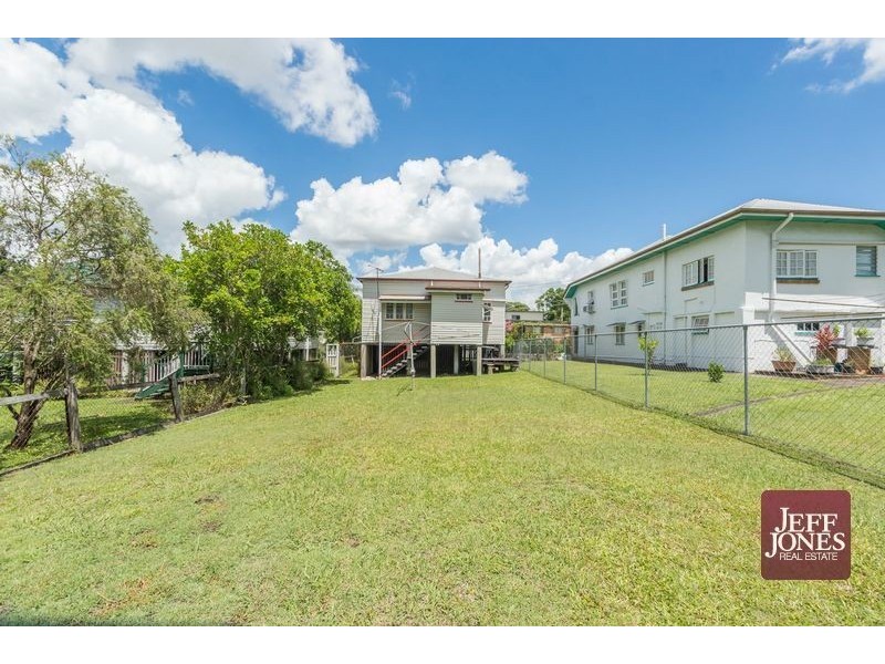 22 Newdegate Street, Greenslopes QLD 4120
