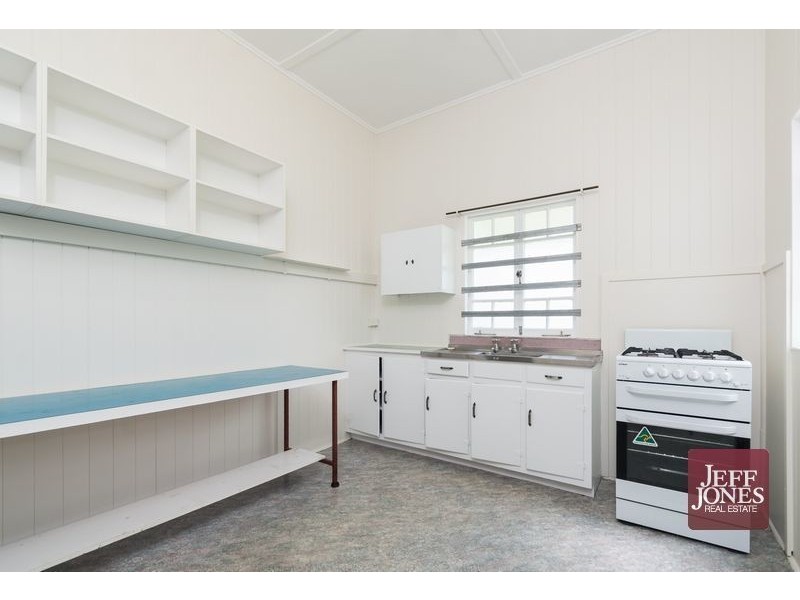 22 Newdegate Street, Greenslopes QLD 4120