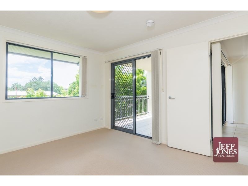 8/34 Douglas Street, Greenslopes QLD 4120