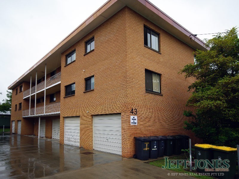 1/43 Denman Street, Greenslopes QLD 4120