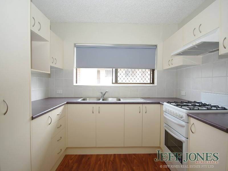 1/43 Denman Street, Greenslopes QLD 4120