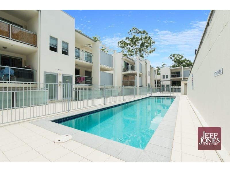 31/108 Nicholson Street, Greenslopes QLD 4120
