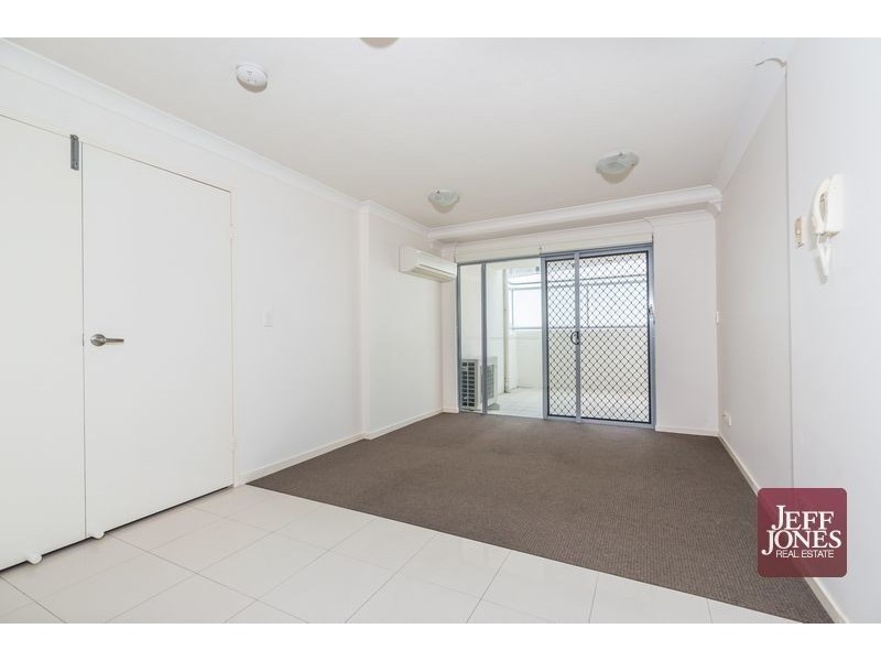 31/108 Nicholson Street, Greenslopes QLD 4120
