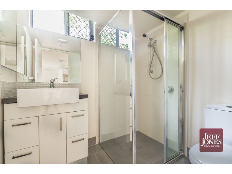 31/108 Nicholson Street, Greenslopes QLD 4120