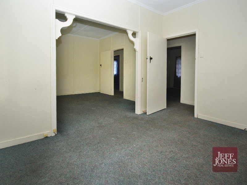 38 Raby Road, Coorparoo QLD 4151