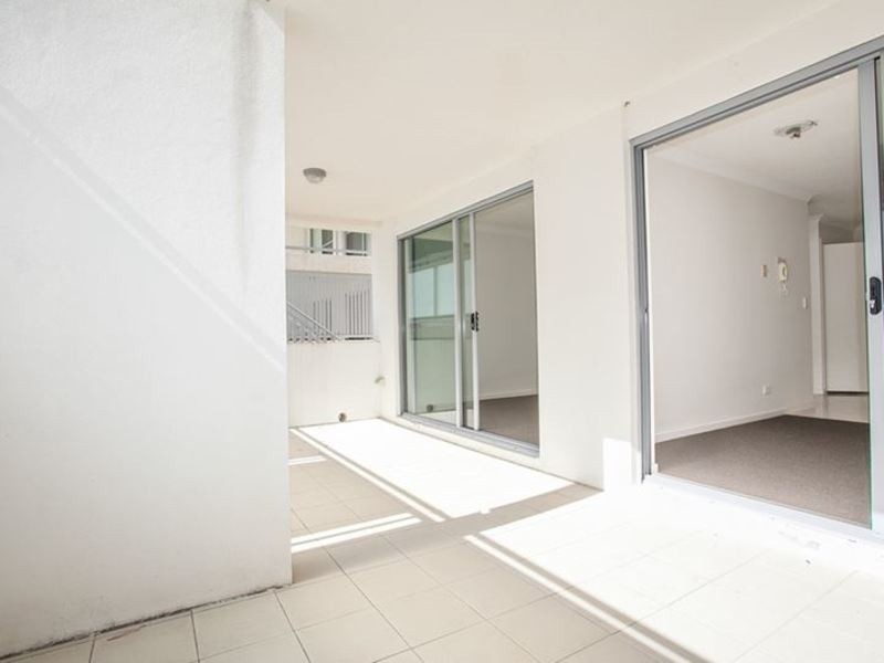 25/108 Nicholson Street, Greenslopes QLD 4120