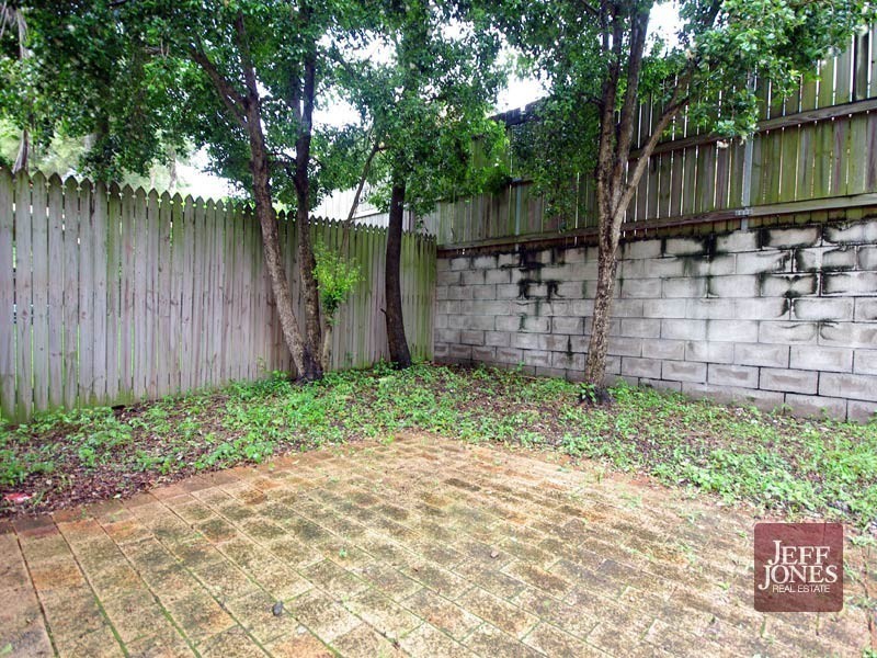 1/22 Hunter Street, Greenslopes QLD 4120