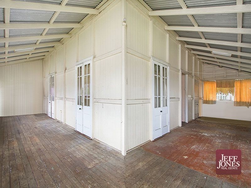 82 Bunya Street, Greenslopes QLD 4120