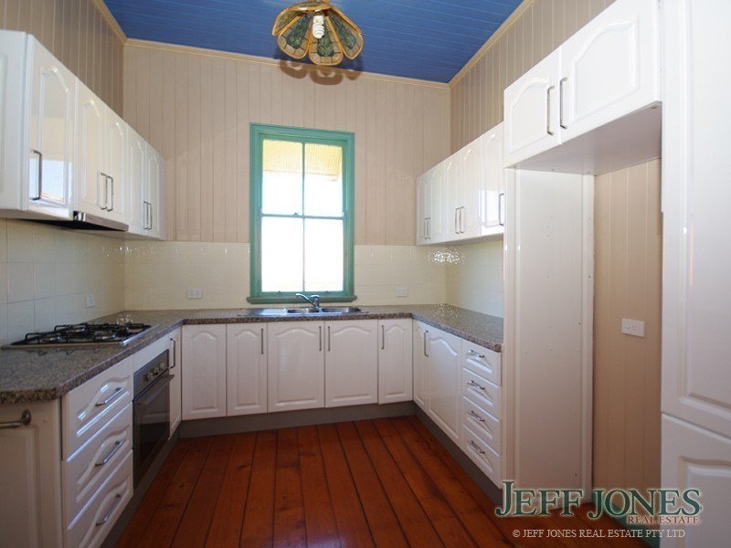 50 Henry Street, Greenslopes QLD 4120