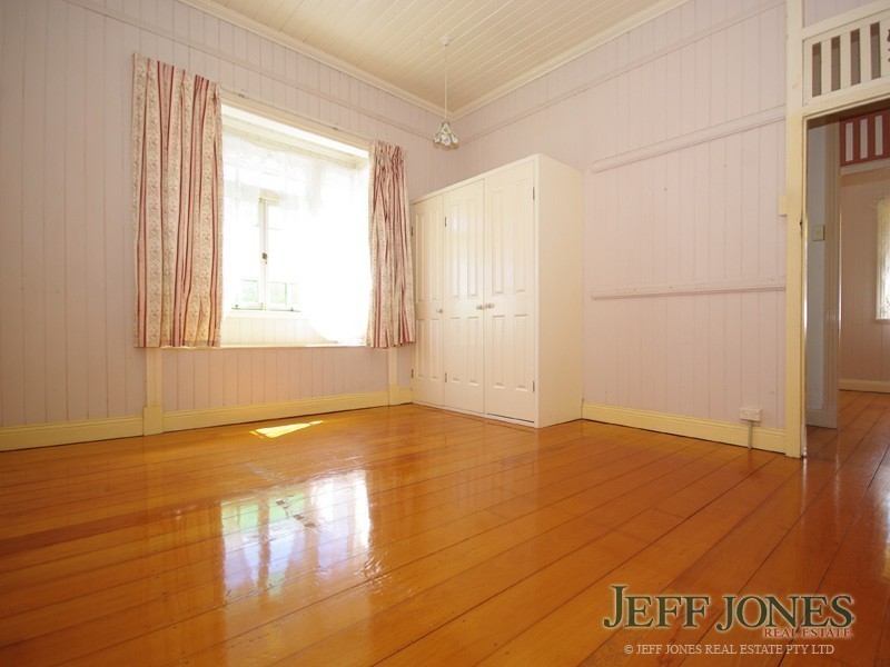 50 Henry Street, Greenslopes QLD 4120