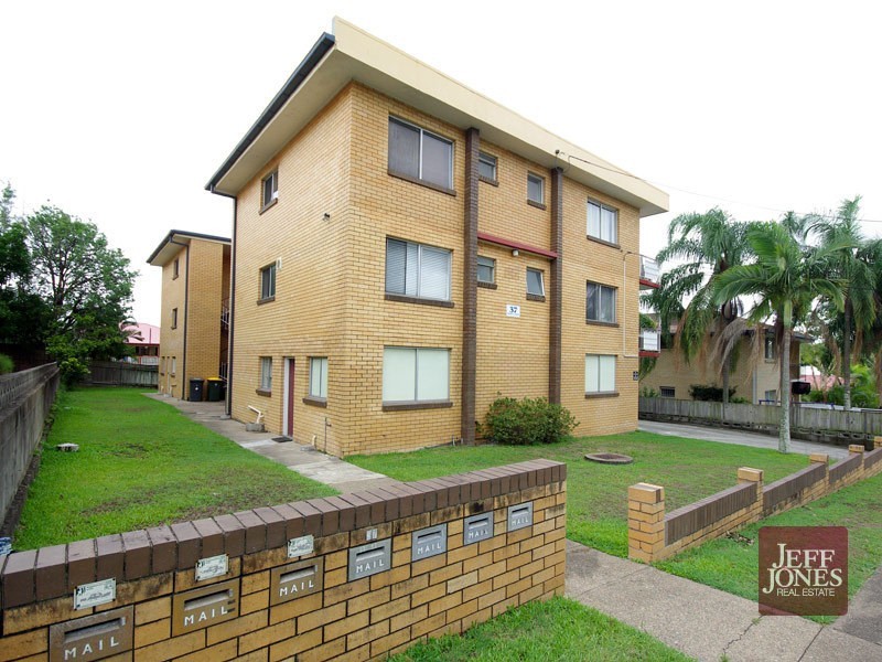 3/37 Thomas Street, Greenslopes QLD 4120