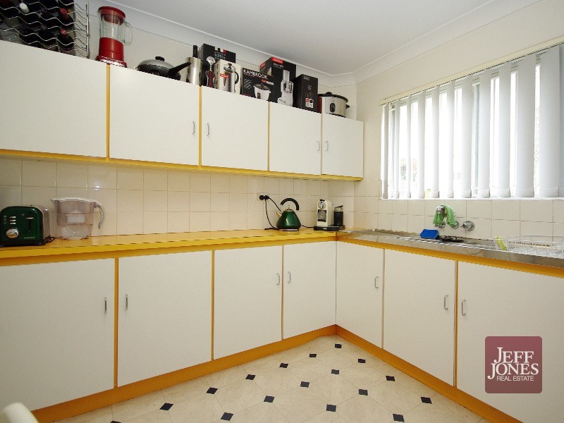 3/37 Thomas Street, Greenslopes QLD 4120