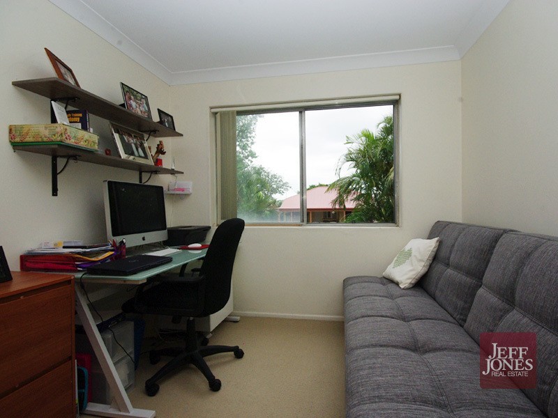 3/37 Thomas Street, Greenslopes QLD 4120