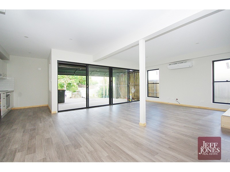 1/64 Denman Street, Greenslopes QLD 4120