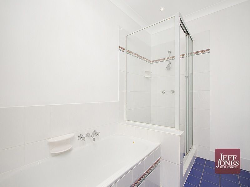 17-19 Michelle Drive, Cedar Grove QLD 4285