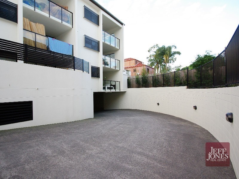 3/23 Potts Street, East Brisbane QLD 4169