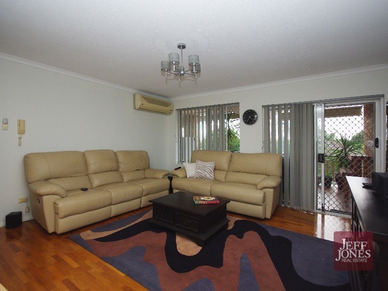 1/47 Douglas Street, Greenslopes QLD 4120