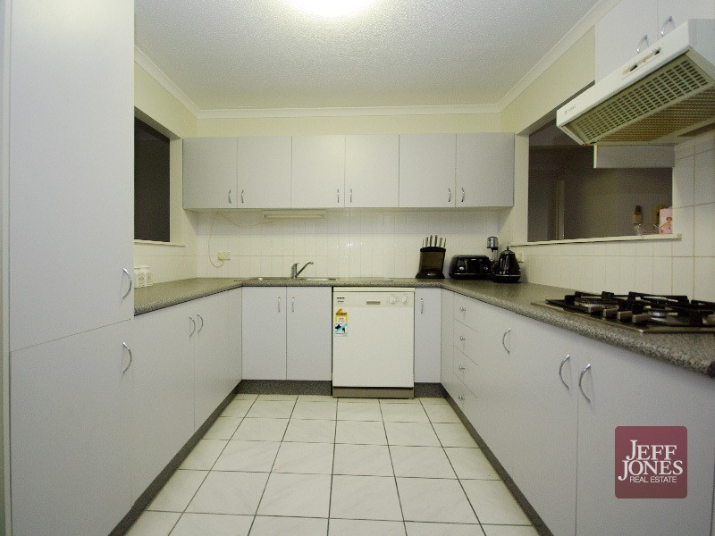 1/47 Douglas Street, Greenslopes QLD 4120