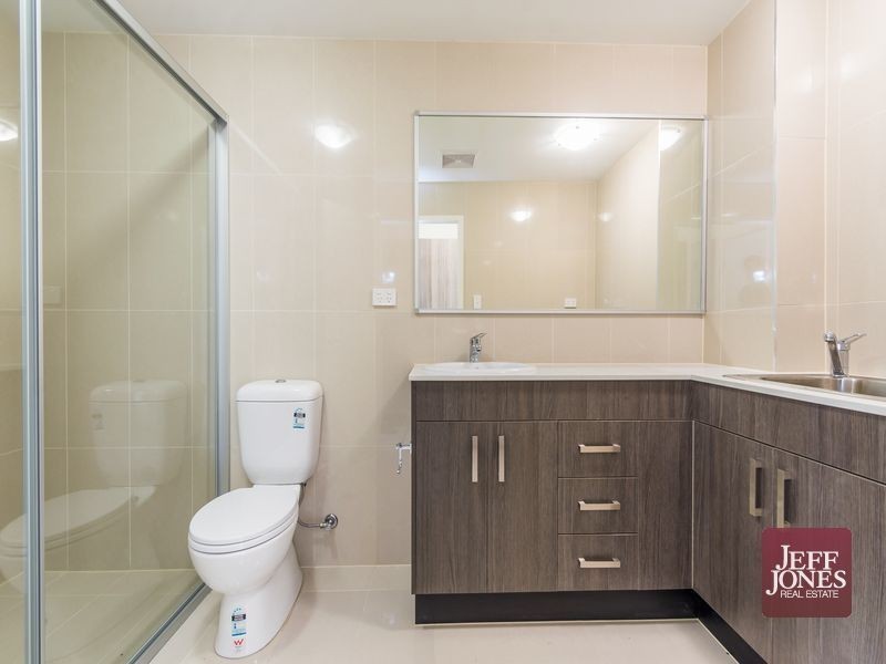 2/11 Clifton Street, Moorooka QLD 4105