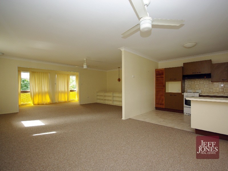 94 Greenmeadow Road, Mansfield QLD 4122