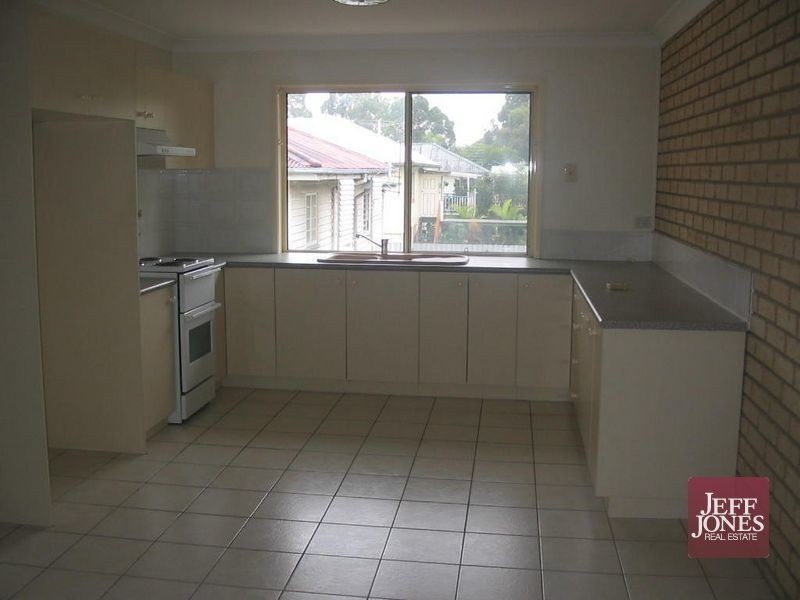 2/18 Kingsley Parade, Yeronga QLD 4104