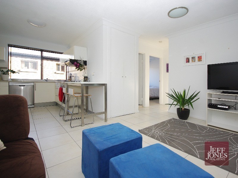 1/65 Jellicoe Street, Coorparoo QLD 4151