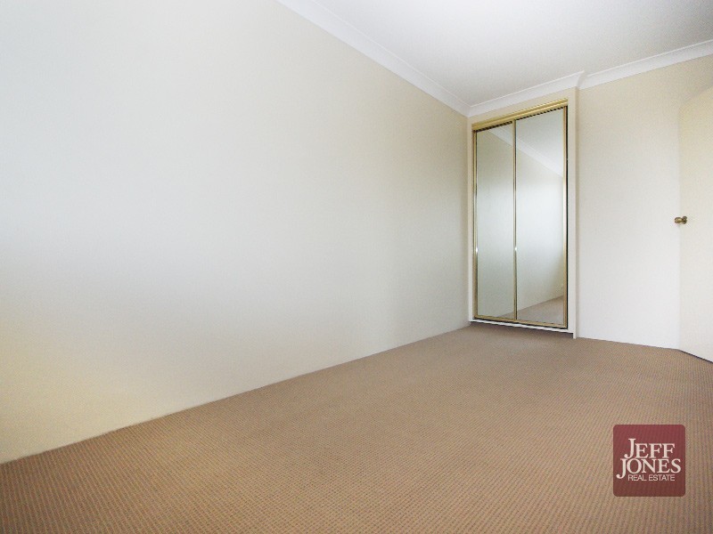 4/99 Earl Street, Greenslopes QLD 4120