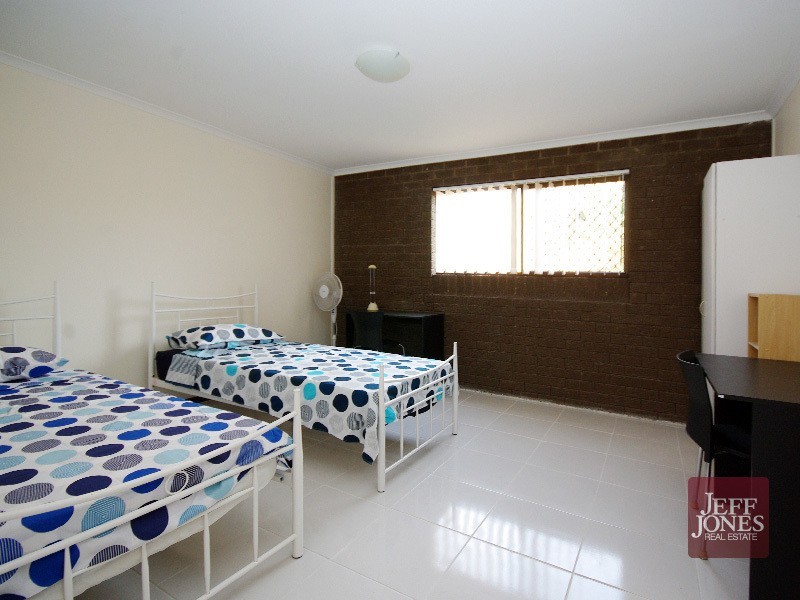 19 Fanfare Street, Eight Mile Plains QLD 4113