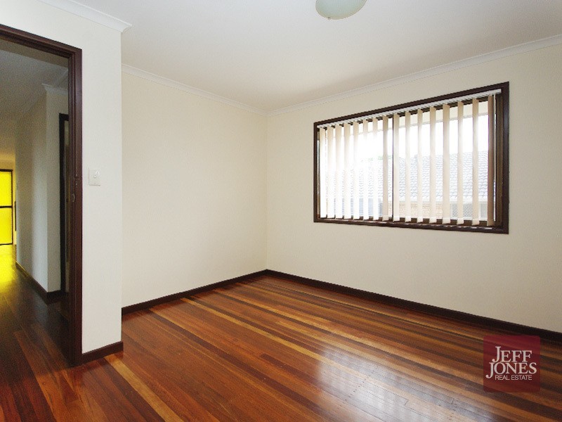 19 Fanfare Street, Eight Mile Plains QLD 4113