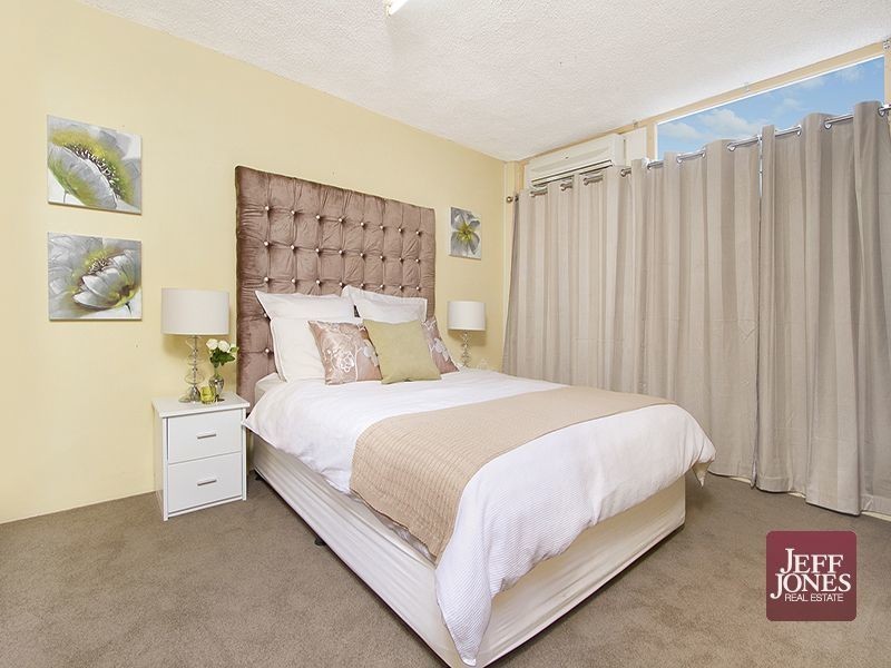 2/69 Chatsworth Road, Greenslopes QLD 4120