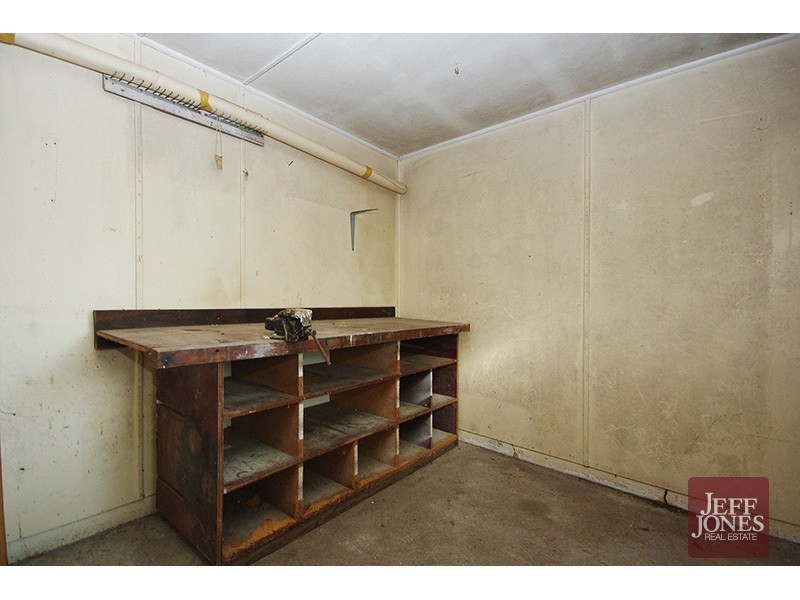 33 Harold Street, Holland Park QLD 4121