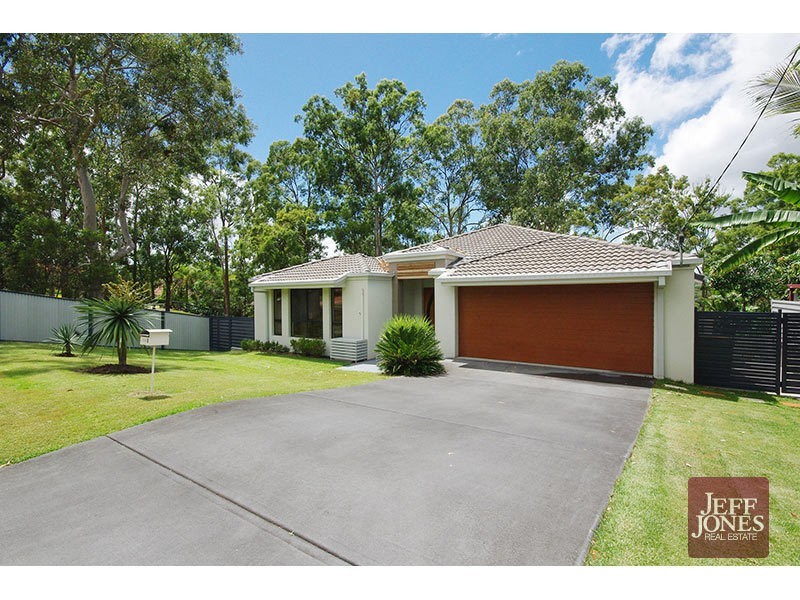 6 O’Connor Crescent, Mansfield QLD 4122