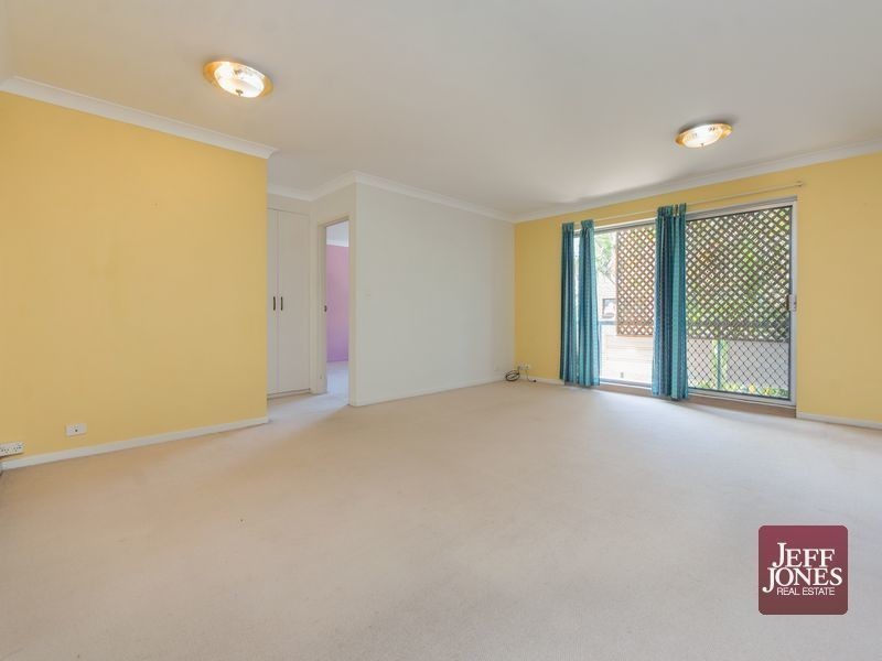 3/24 Raby Road, Coorparoo QLD 4151