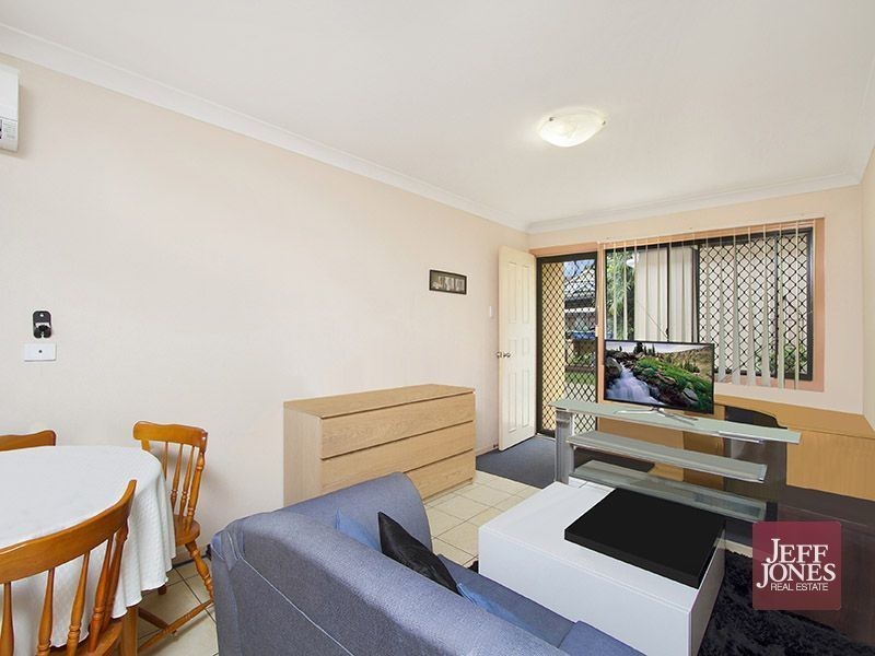 1/44 Douglas Street, Greenslopes QLD 4120