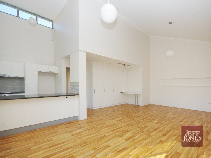 4/24 Kirkland Avenue, Coorparoo QLD 4151