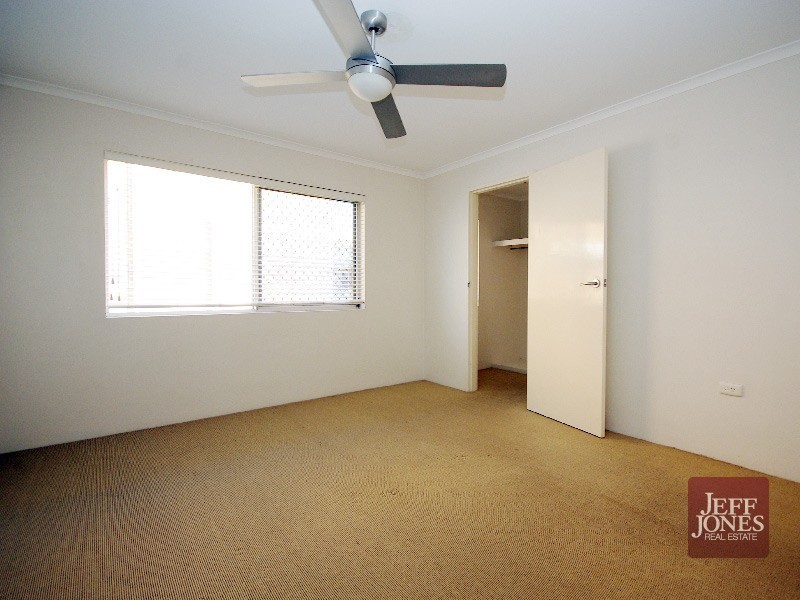 4/24 Kirkland Avenue, Coorparoo QLD 4151