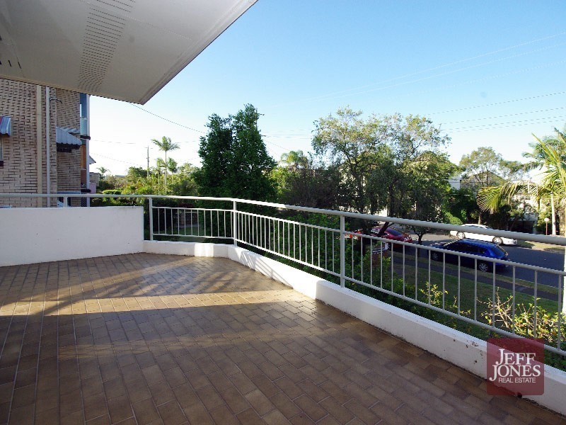 4/24 Kirkland Avenue, Coorparoo QLD 4151