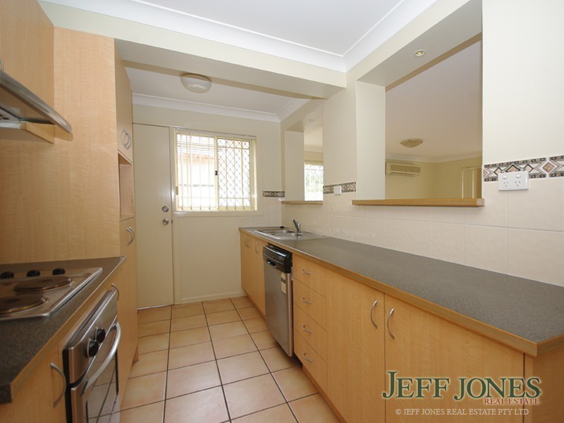 1/8 Gordon Street, Greenslopes QLD 4120