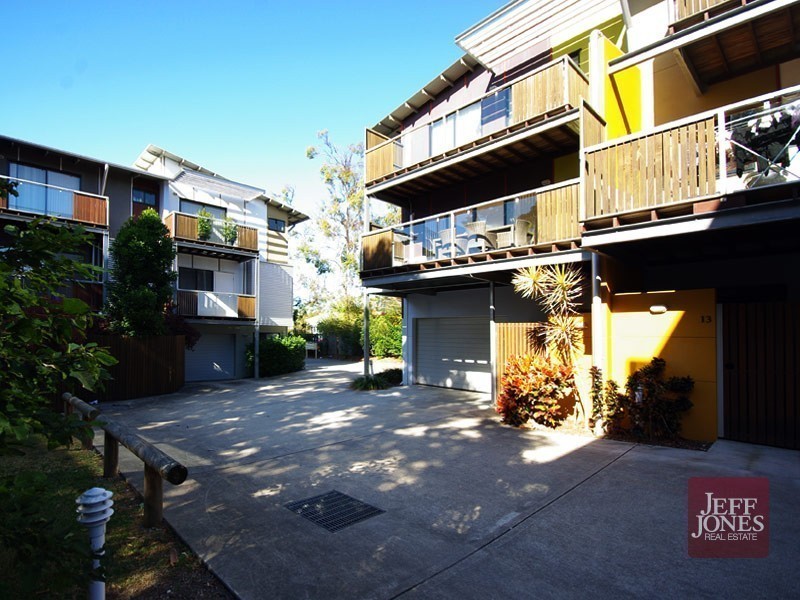 14/9 Talbot Street, Coorparoo QLD 4151