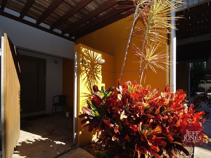 14/9 Talbot Street, Coorparoo QLD 4151