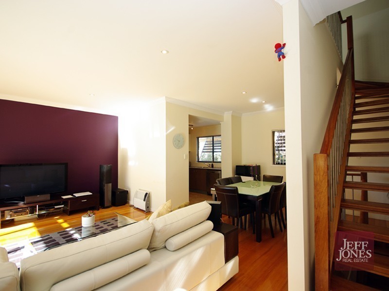 14/9 Talbot Street, Coorparoo QLD 4151