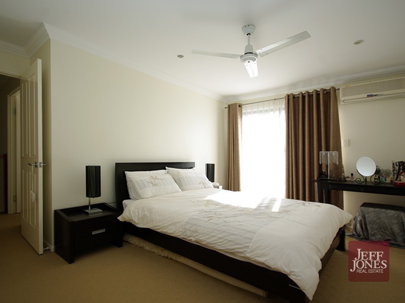 14/9 Talbot Street, Coorparoo QLD 4151