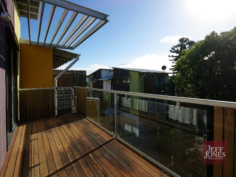 14/9 Talbot Street, Coorparoo QLD 4151