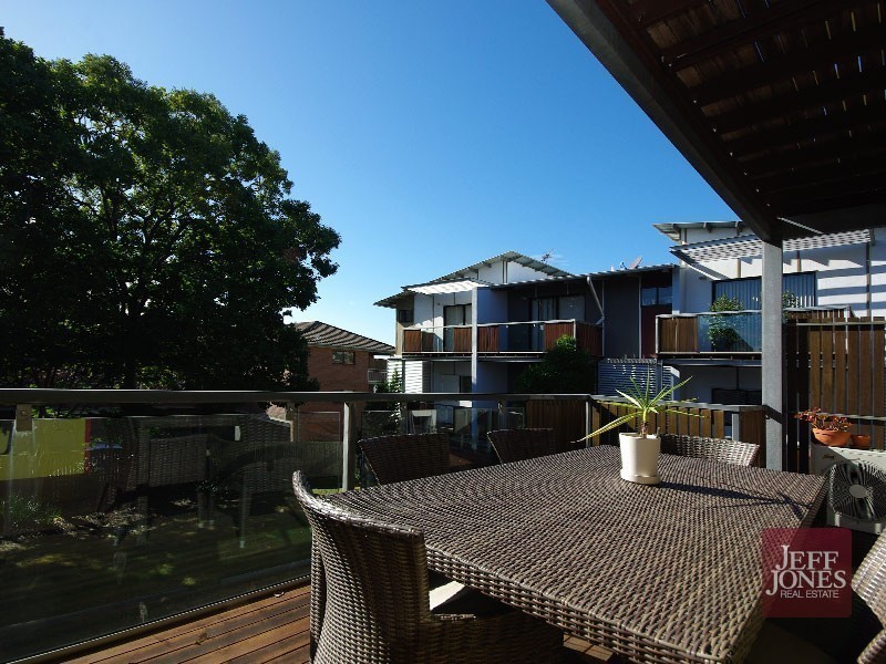 14/9 Talbot Street, Coorparoo QLD 4151