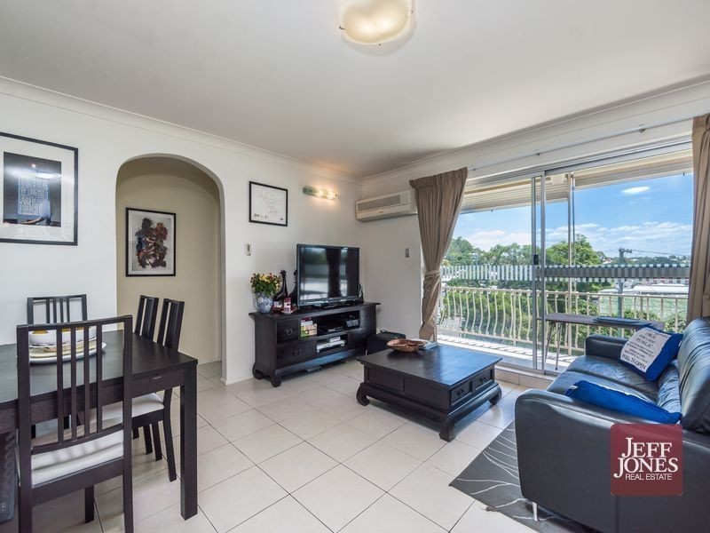 3/74 Henry Street, Greenslopes QLD 4120