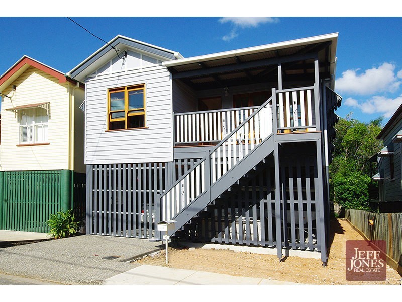 4 Flower Street, Woolloongabba QLD 4102