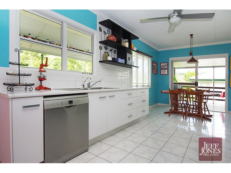 42 Hexham Street, Tarragindi QLD 4121