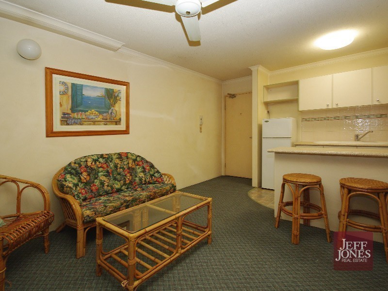 A5/52 Baron Street, Greenslopes QLD 4120